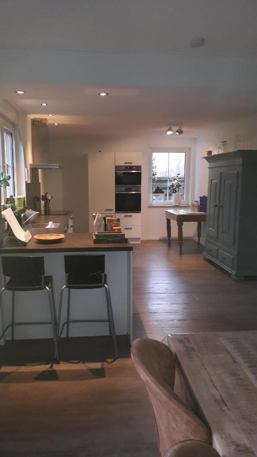Villa Groot Familiehuis Voor 6 Personen In Landelijke, Rustige Omgeving à Breezand Extérieur photo