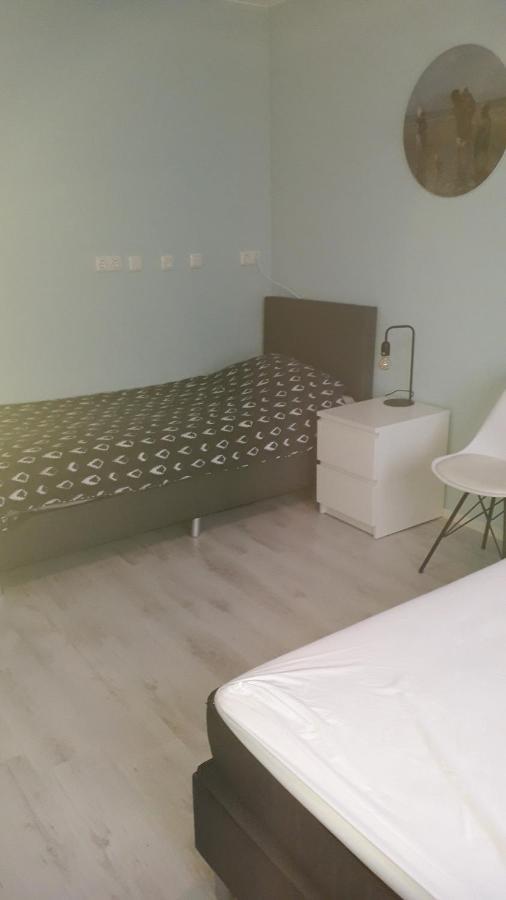 Villa Groot Familiehuis Voor 6 Personen In Landelijke, Rustige Omgeving à Breezand Extérieur photo